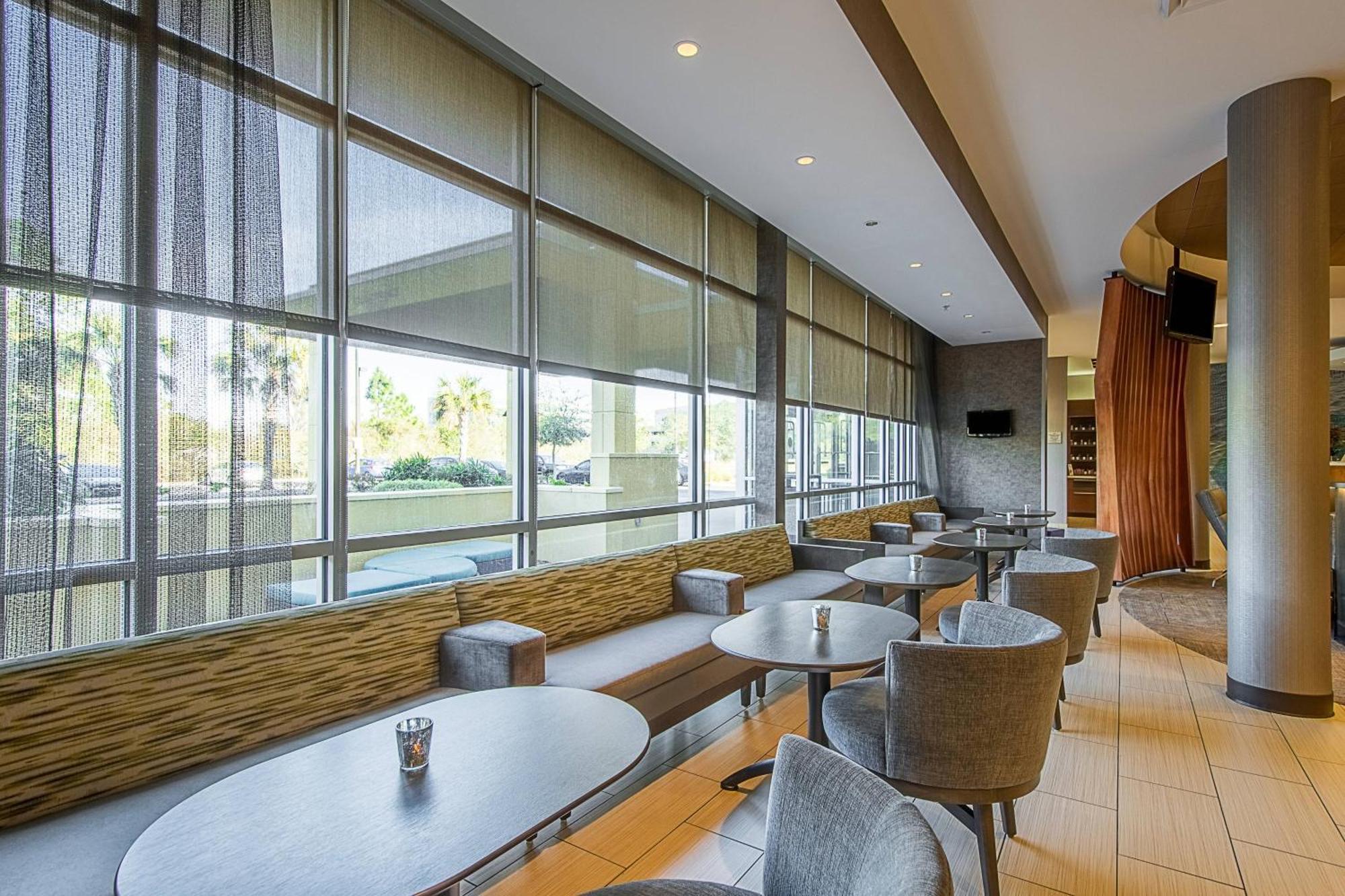 Springhill Suites Tampa North/Tampa Palms Екстер'єр фото