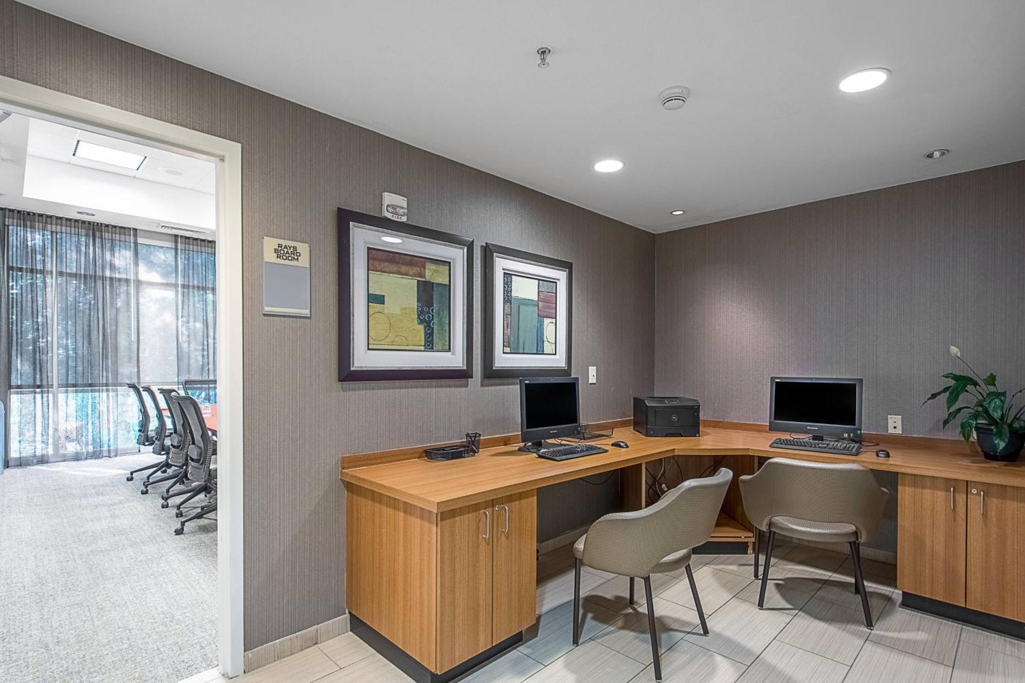 Springhill Suites Tampa North/Tampa Palms Екстер'єр фото